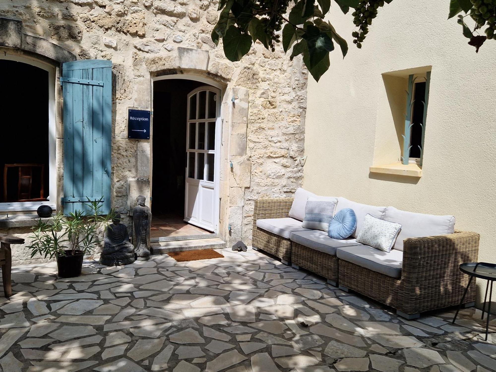 Mas Armelin Bed & Breakfast Tarascon Dış mekan fotoğraf