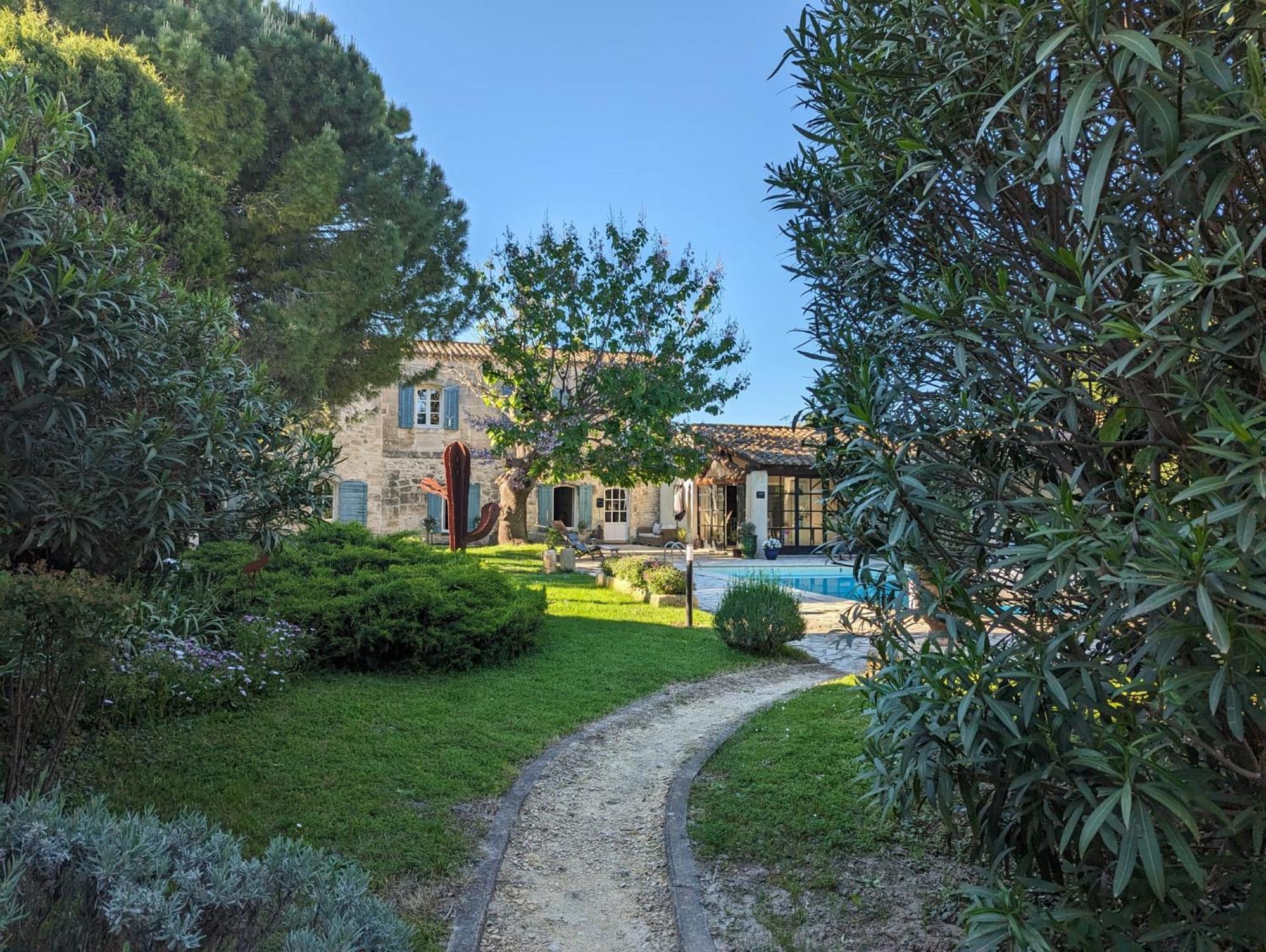 Mas Armelin Bed & Breakfast Tarascon Dış mekan fotoğraf