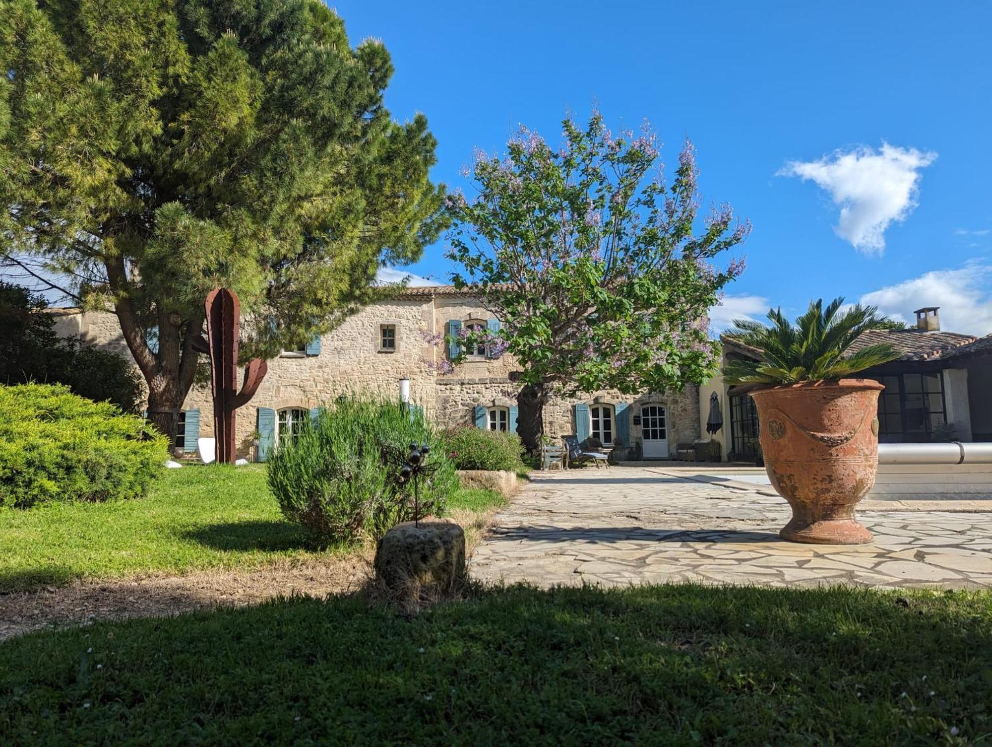 Mas Armelin Bed & Breakfast Tarascon Dış mekan fotoğraf
